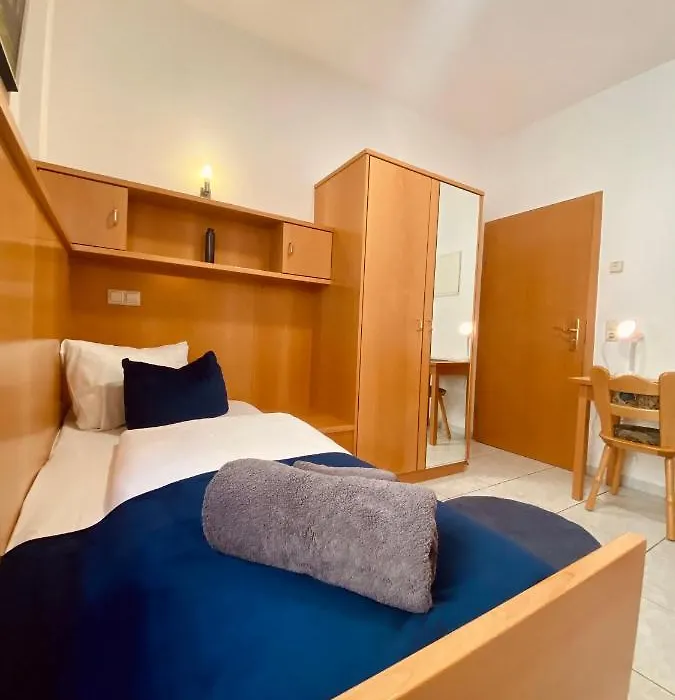 Hotel La Ferte-1